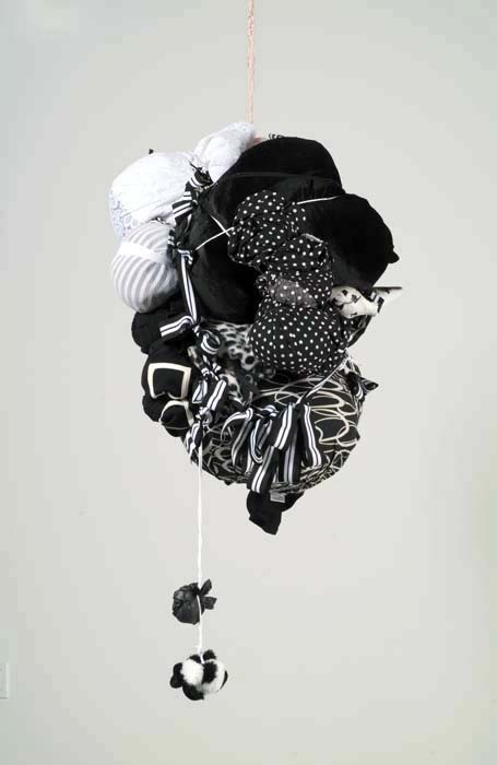 Black_and_white_floaty