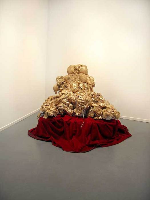 Shiniquegluttoninstallation